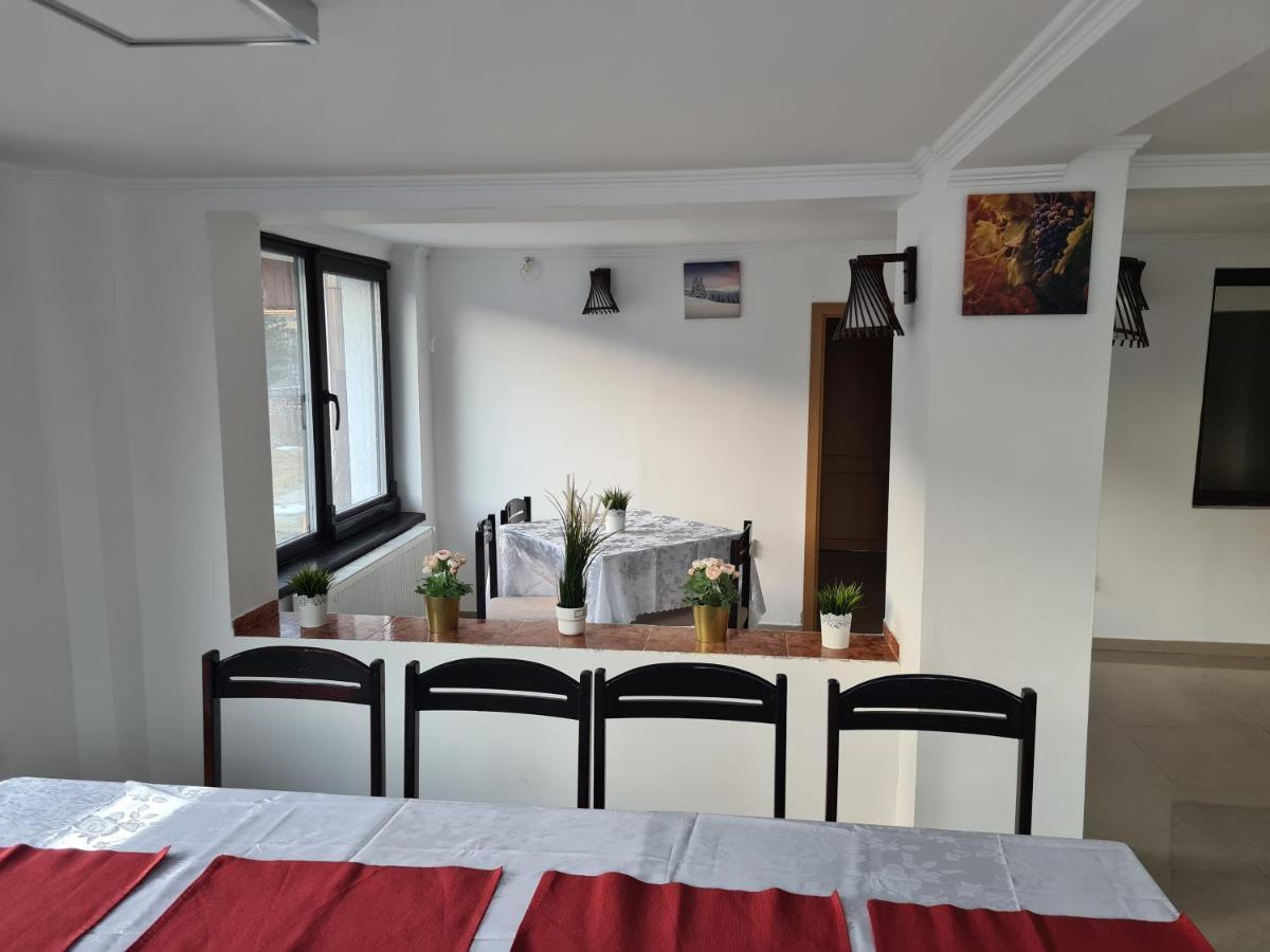 Poarta Zaganului Cheia Hotel Кея Екстериор снимка