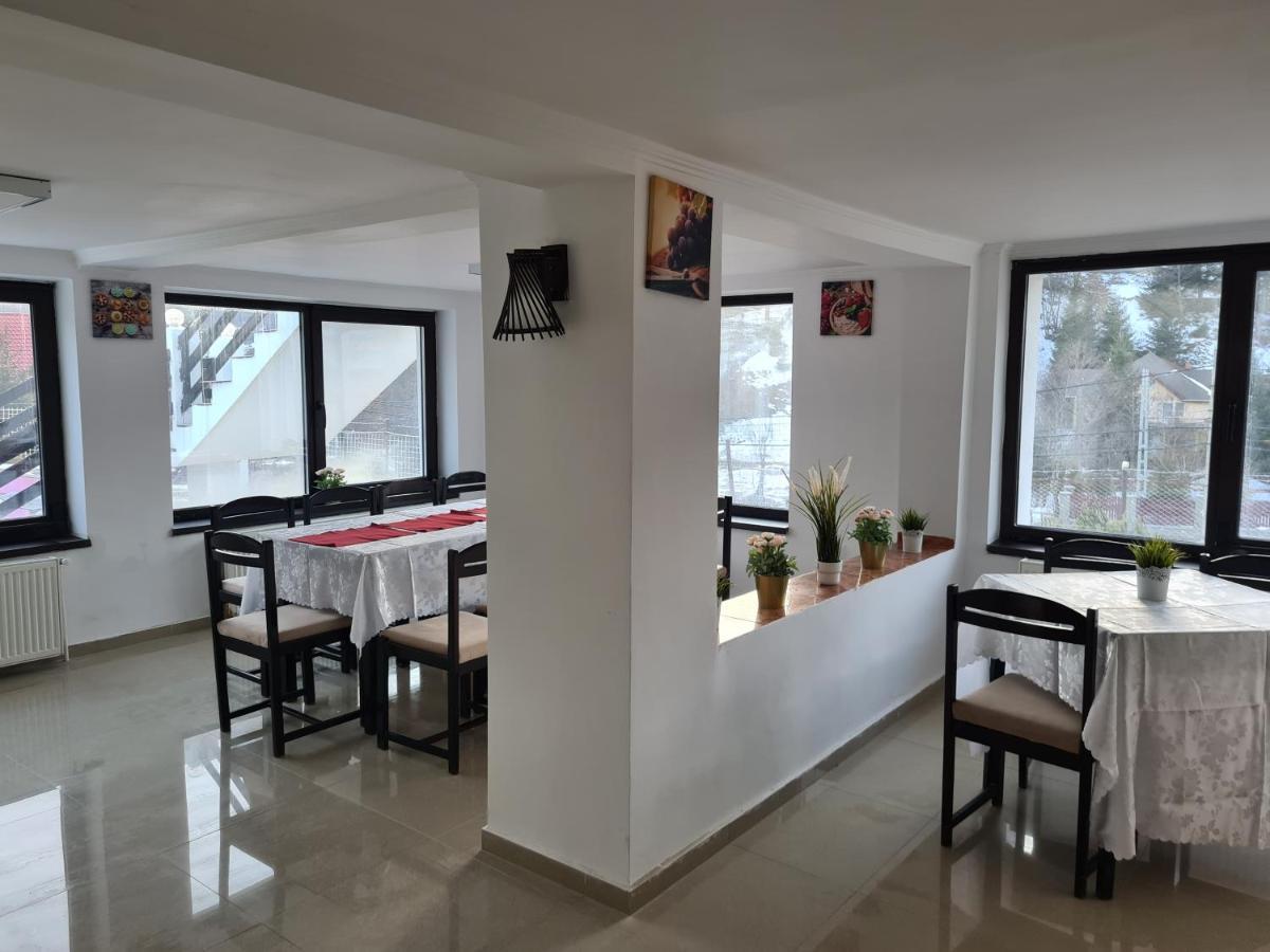 Poarta Zaganului Cheia Hotel Кея Екстериор снимка