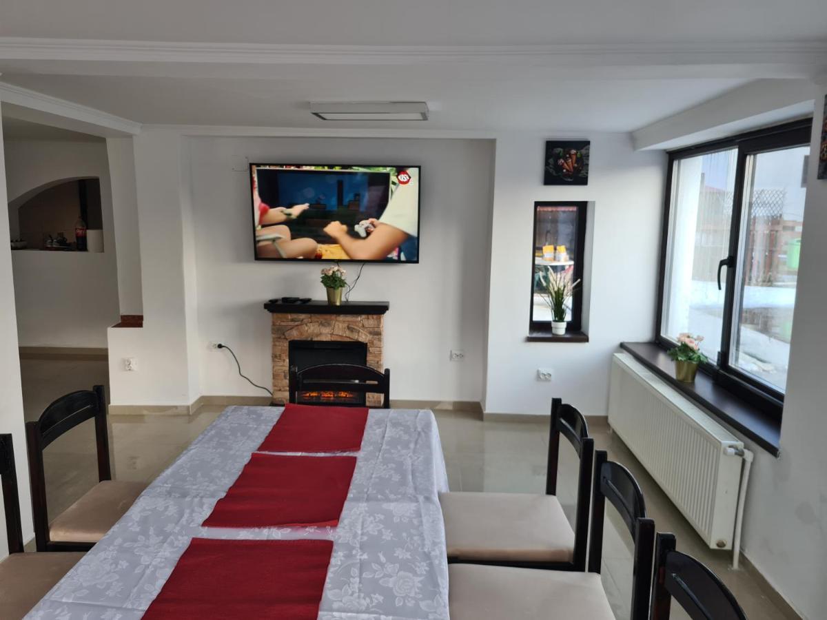 Poarta Zaganului Cheia Hotel Кея Екстериор снимка